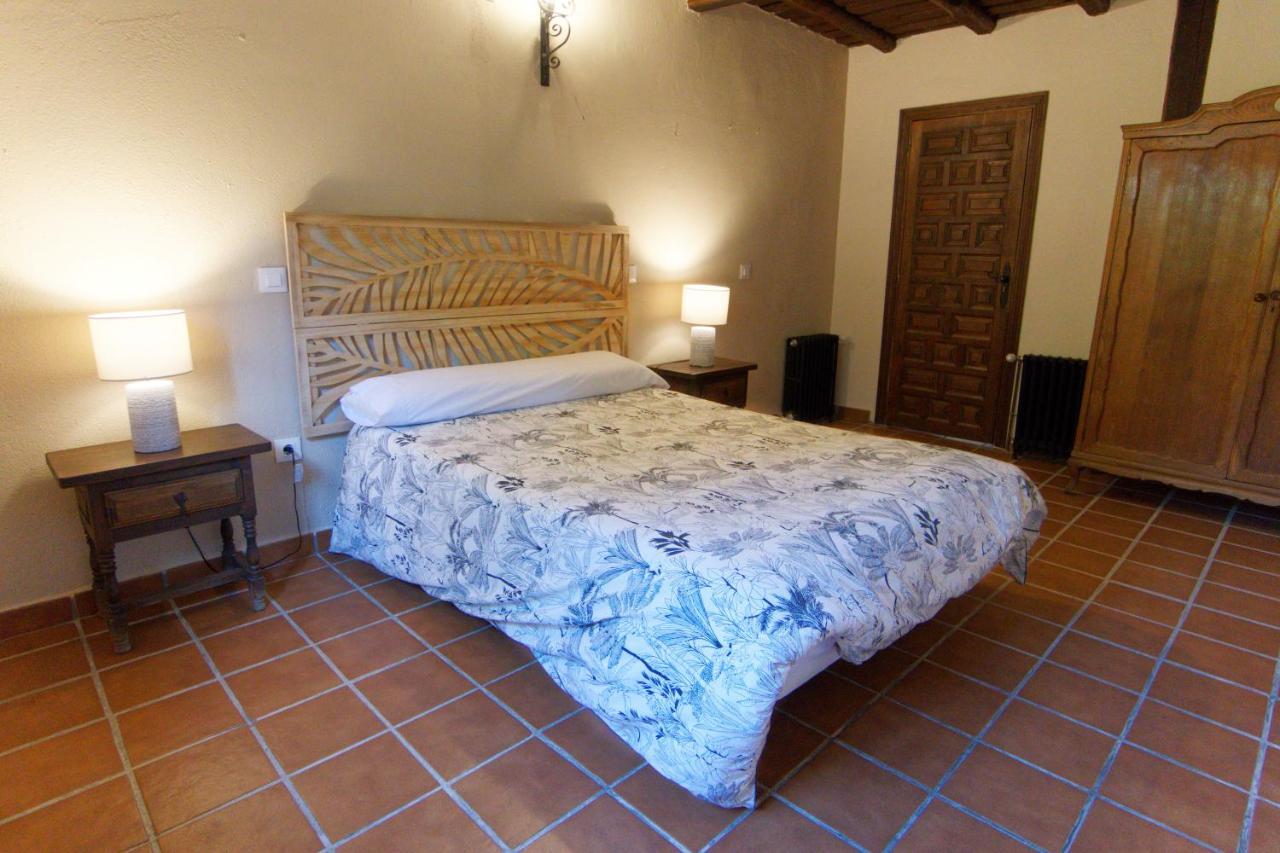 Casas Arbillas Arenas de San Pedro Ngoại thất bức ảnh
